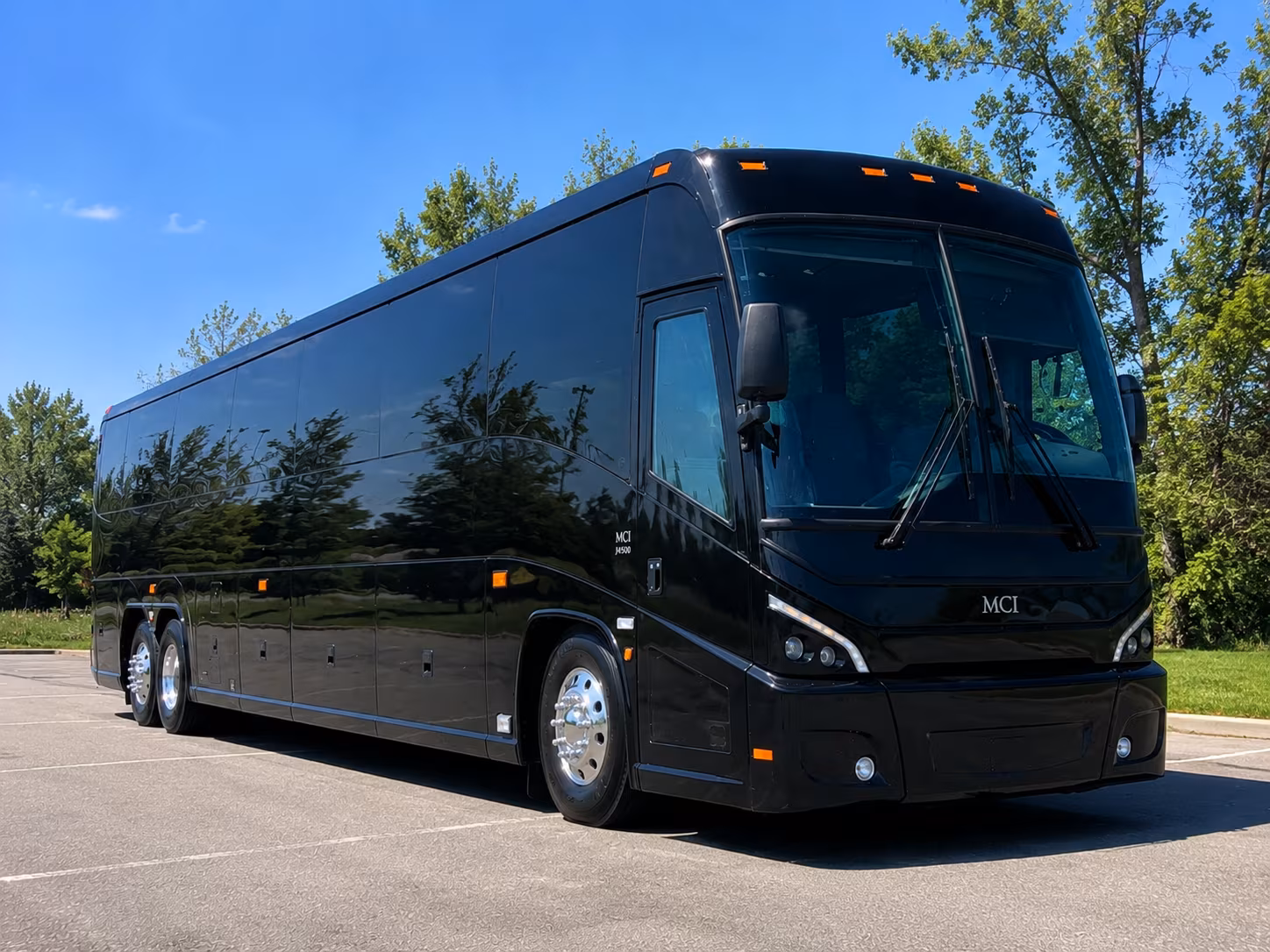 eugene keep your wedding party and guests together with an eugene charter bus