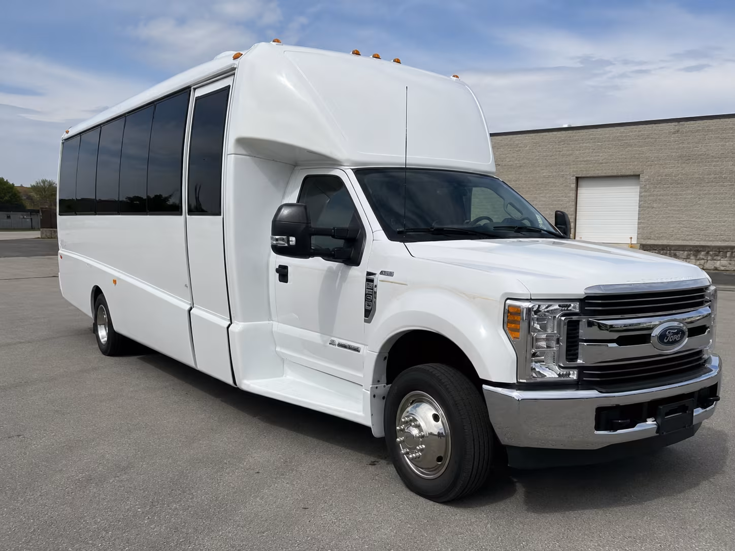 gresham prom bus rentals in gresham