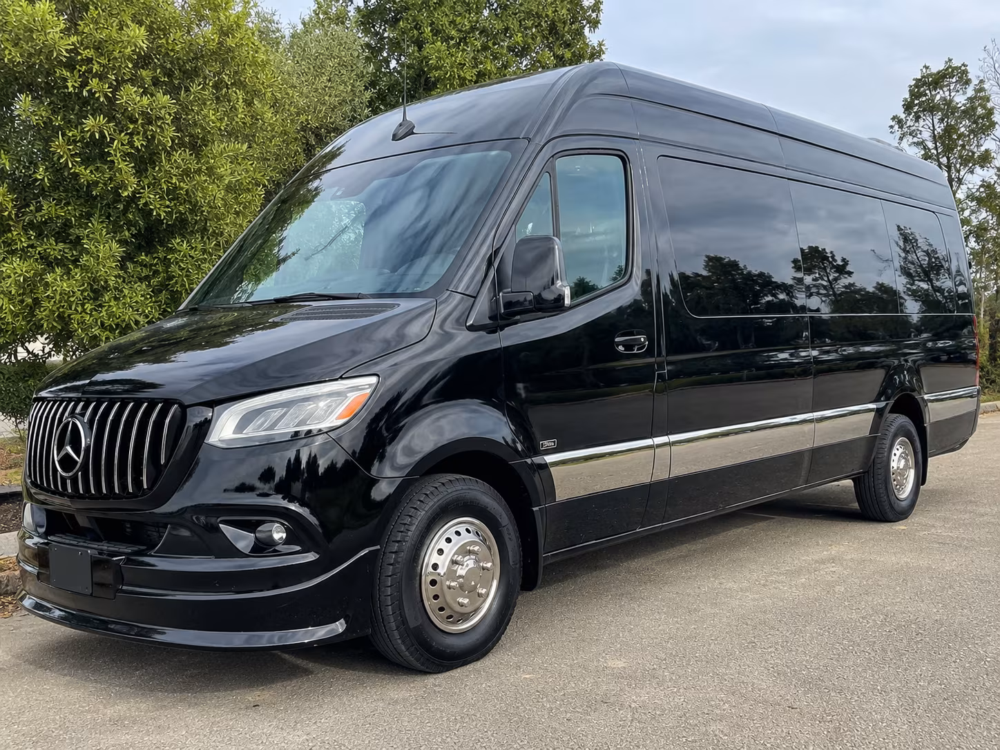 medford discreet government and military shuttles in medford